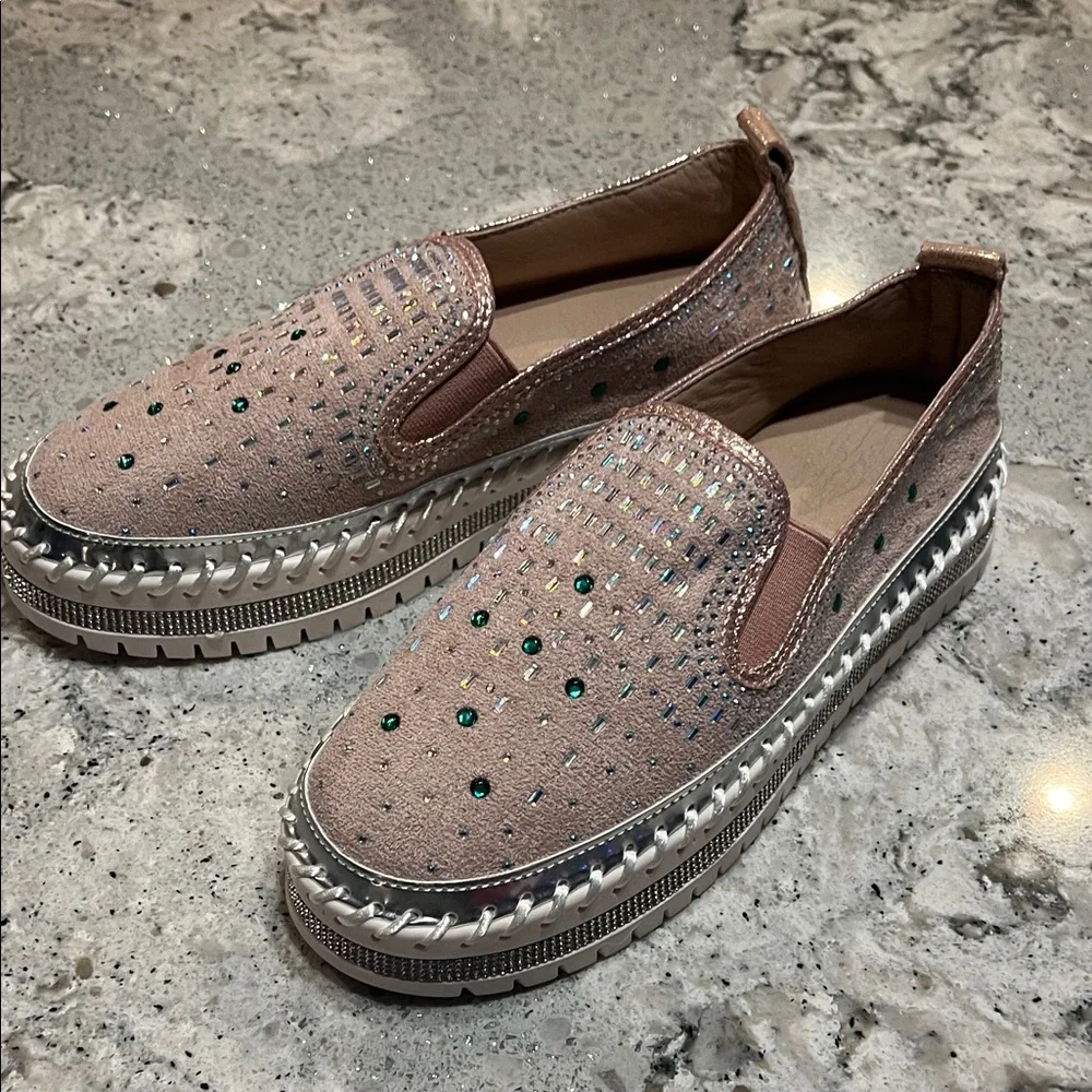 Embellished Slip-On Women Shoes - Picture 6 of 6